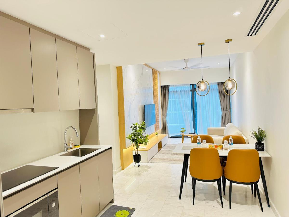Eaton Service Apartment At Klcc 쿠알라룸푸르 외부 사진