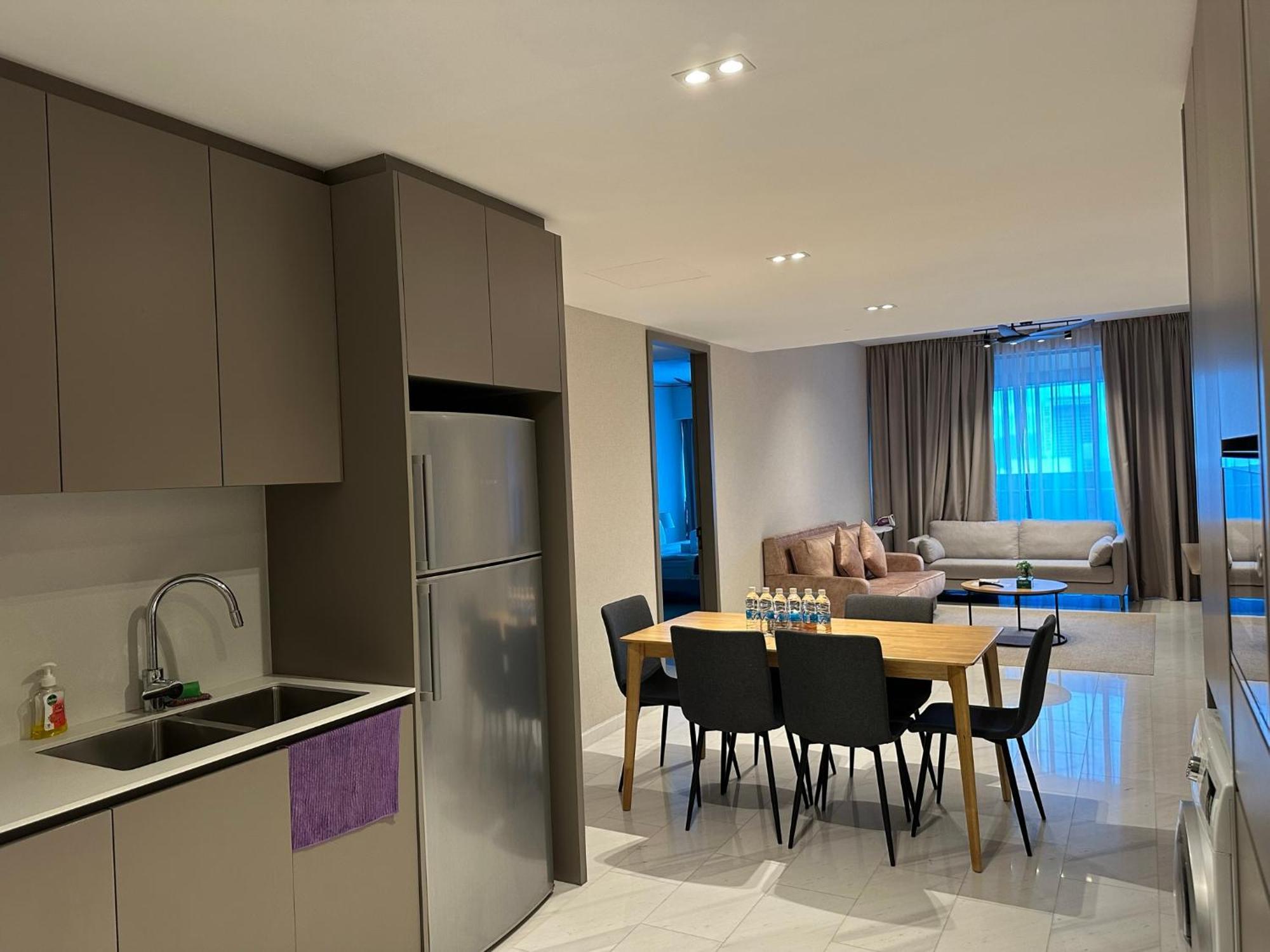 Eaton Service Apartment At Klcc 쿠알라룸푸르 외부 사진