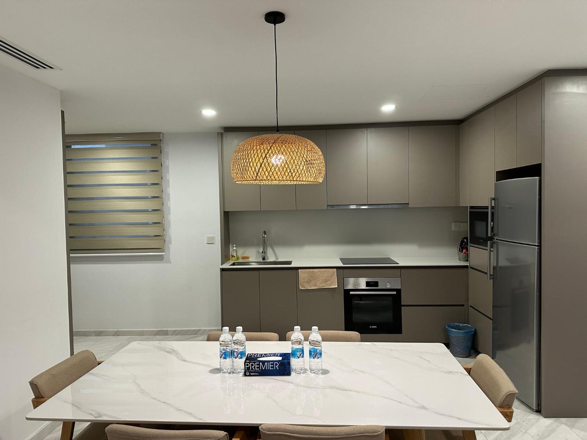 Eaton Service Apartment At Klcc 쿠알라룸푸르 외부 사진